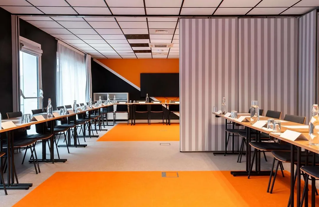 Ibis Styles La Rochelle Centre Les Minimes-1