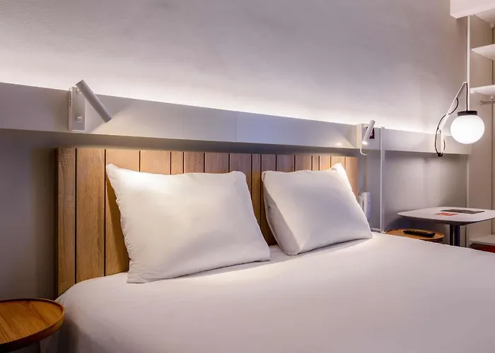 Hotel Ibis La Rochelle Centre Historique
